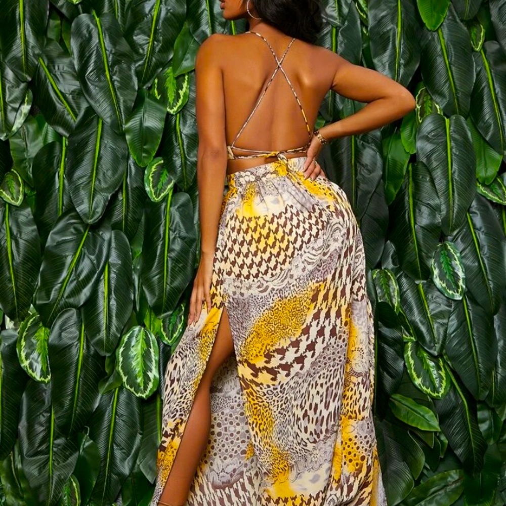 Open Back Print - Picture 2 of 2